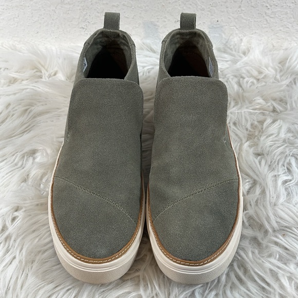 TOMS Paxton Vetiver Grey Suede Slip On Shoes Size 8.5 - Picture 2 of 13